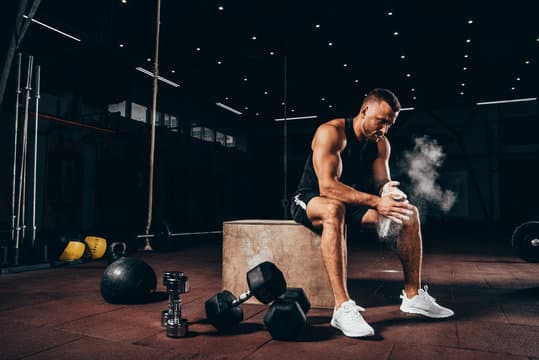 DMAA: Ein umstrittener Inhaltsstoff in Fitnessprodukten
