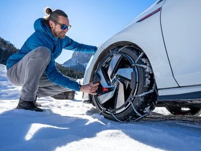 Wie Sie Schneeketten für LKW richtig montieren und was dabei zu beachten ist
