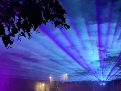 Beamer mieten Münster: Verleih für jedes Event, jeder Größe