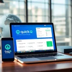 QuickQ下载 - 一个专业工作空间，展示在笔记本电脑和智能手机上运行的 QuickQ VPN 应用，强调安全性与用户体验。